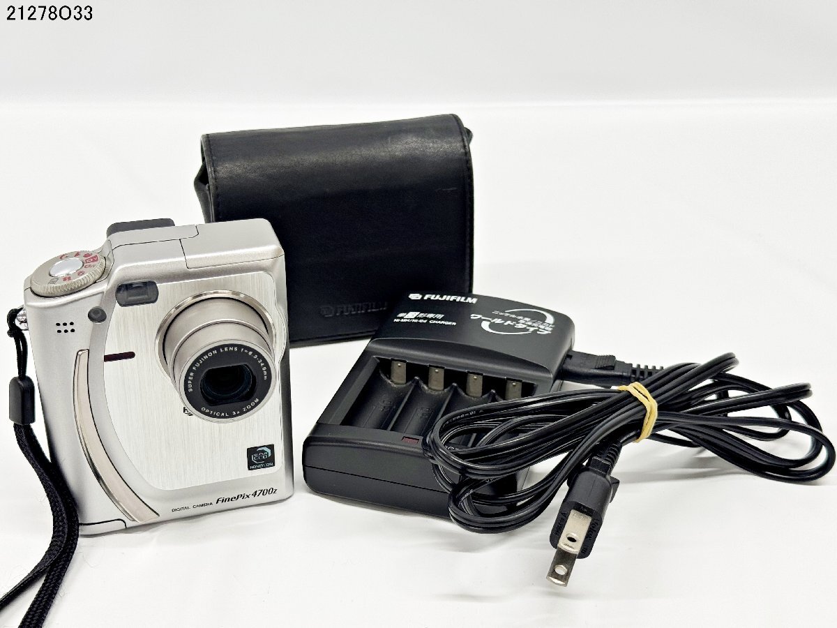 シャッターOK FUJIFILM 富士フィルム FinePix ファインピックス 4700Z シルバー コンパクト デジタルカメラ ケース付 現状品 21278O33-8