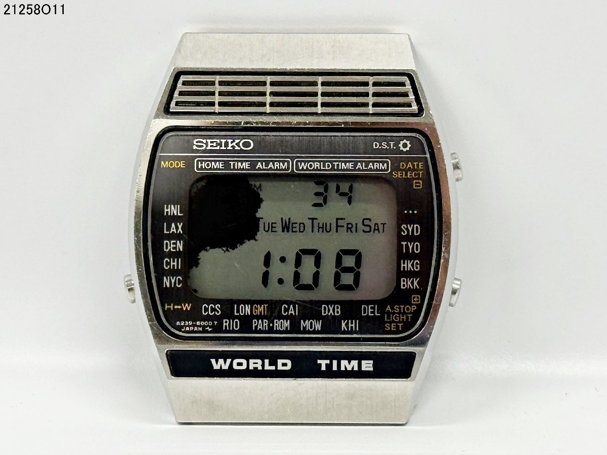 稼働品 SEIKO セイコー A239-5020 クォーツ デジタル ワールドタイム アラーム メンズ 腕時計 電池交換済 現状品 21258O11-14