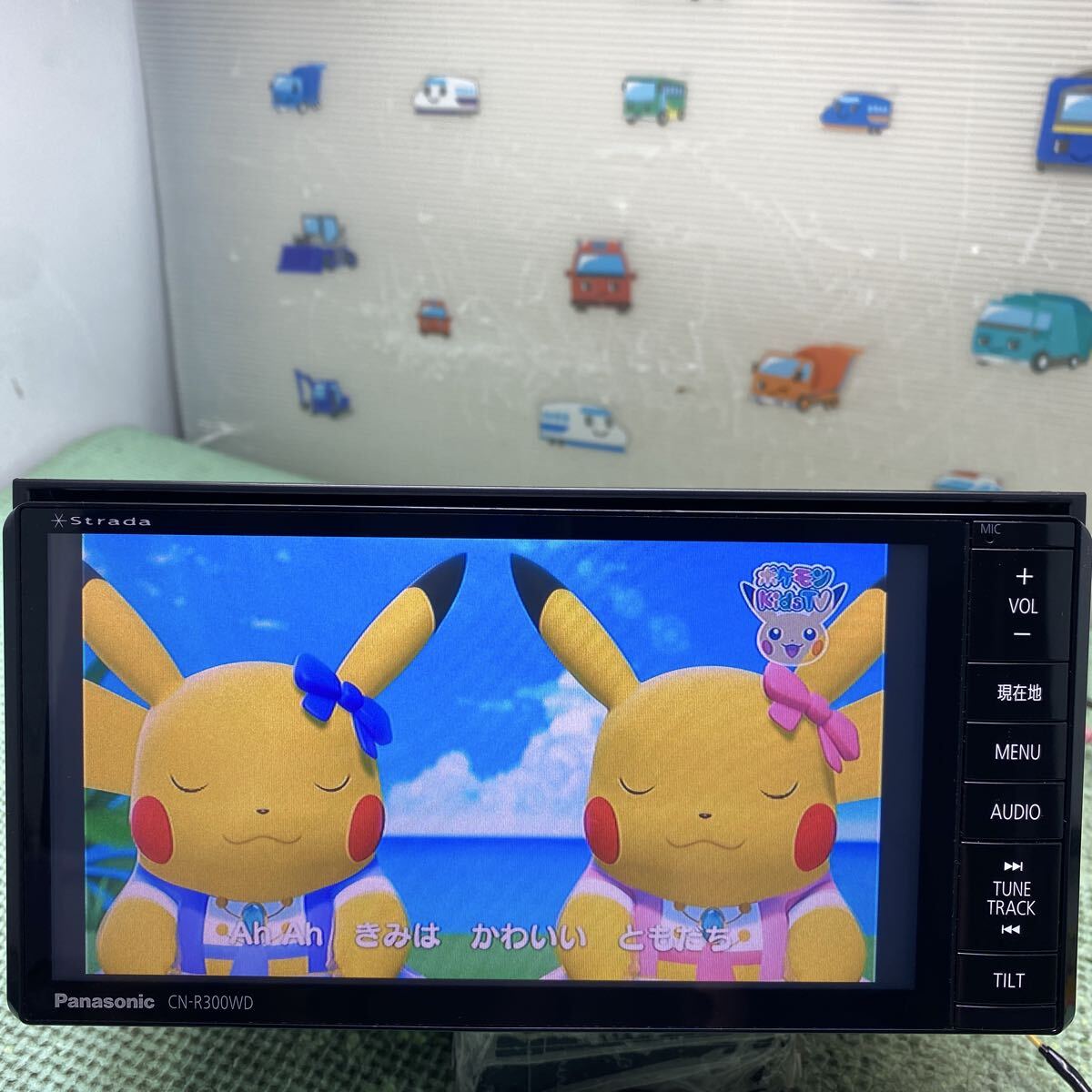 ★保証付動作★パナソニック ストラーダ メモリーナビ CN-R300WD★フルセグ CD DVD Bluetooth 