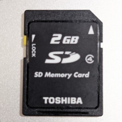 2GB TOSHIBA SDカード メモリーカード 東芝 動作確認済み