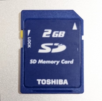 2GB SDカード メモリーカード 東芝 TOSHIBA 動作確認済み