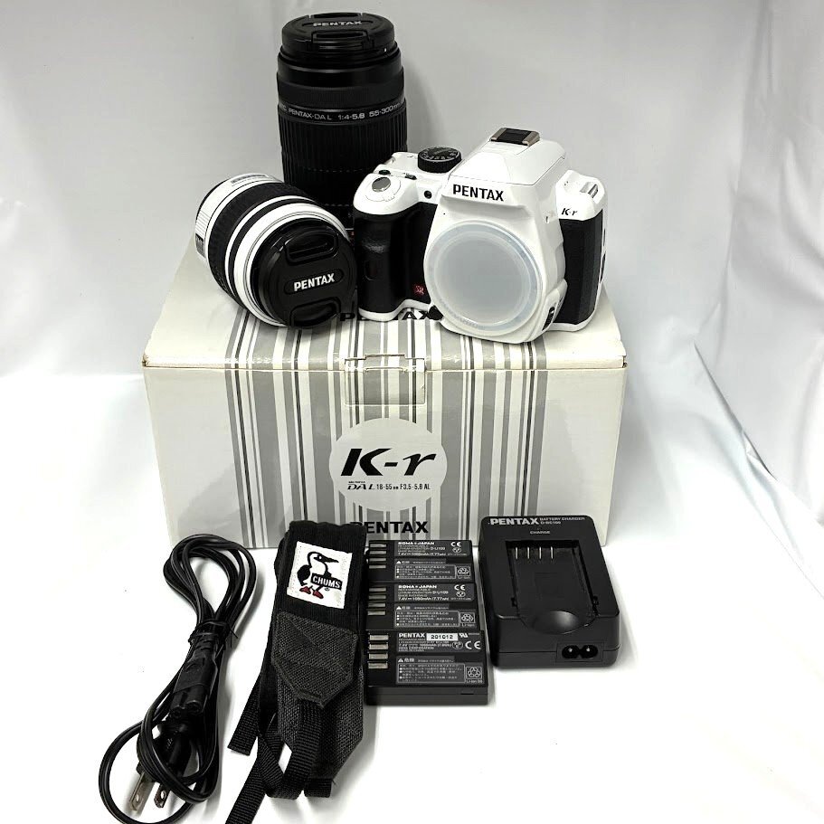 ■PENTAX K-r ダブルズームキット ペンタックス（ホワイト）デジタル一眼レフカメラ 計1点 通電のみ確認済み【買取まねきや】