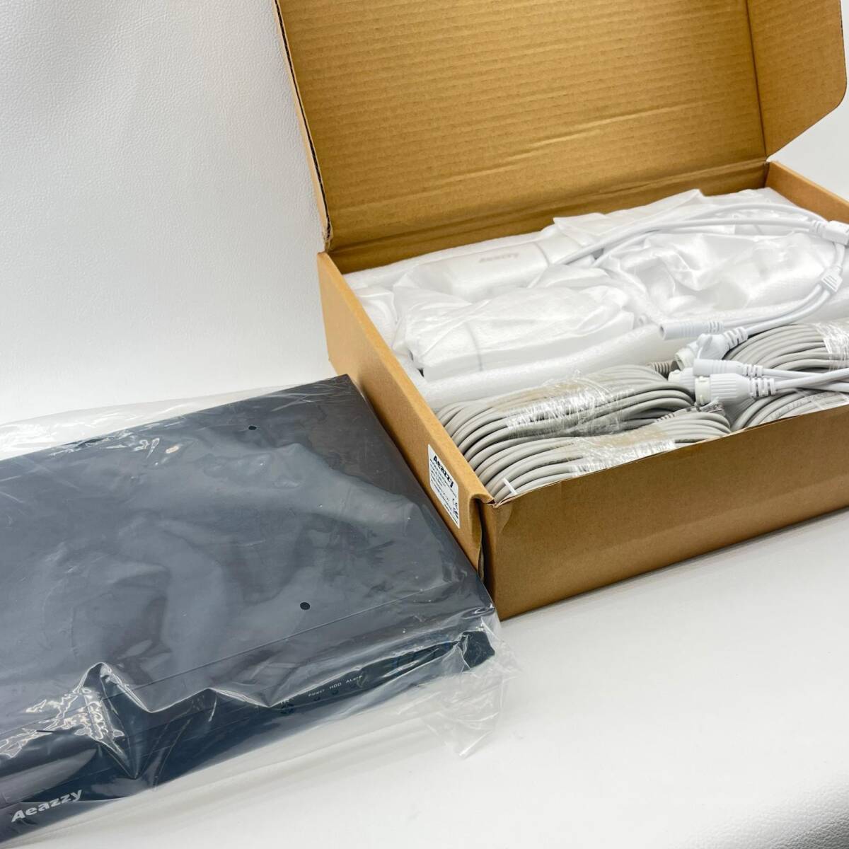未使用品 AEAZZY 防犯カメラ AE-XM808NP-E AE-XM801C4-F HDD2TB 8CH 4Kタイプ ◆2006