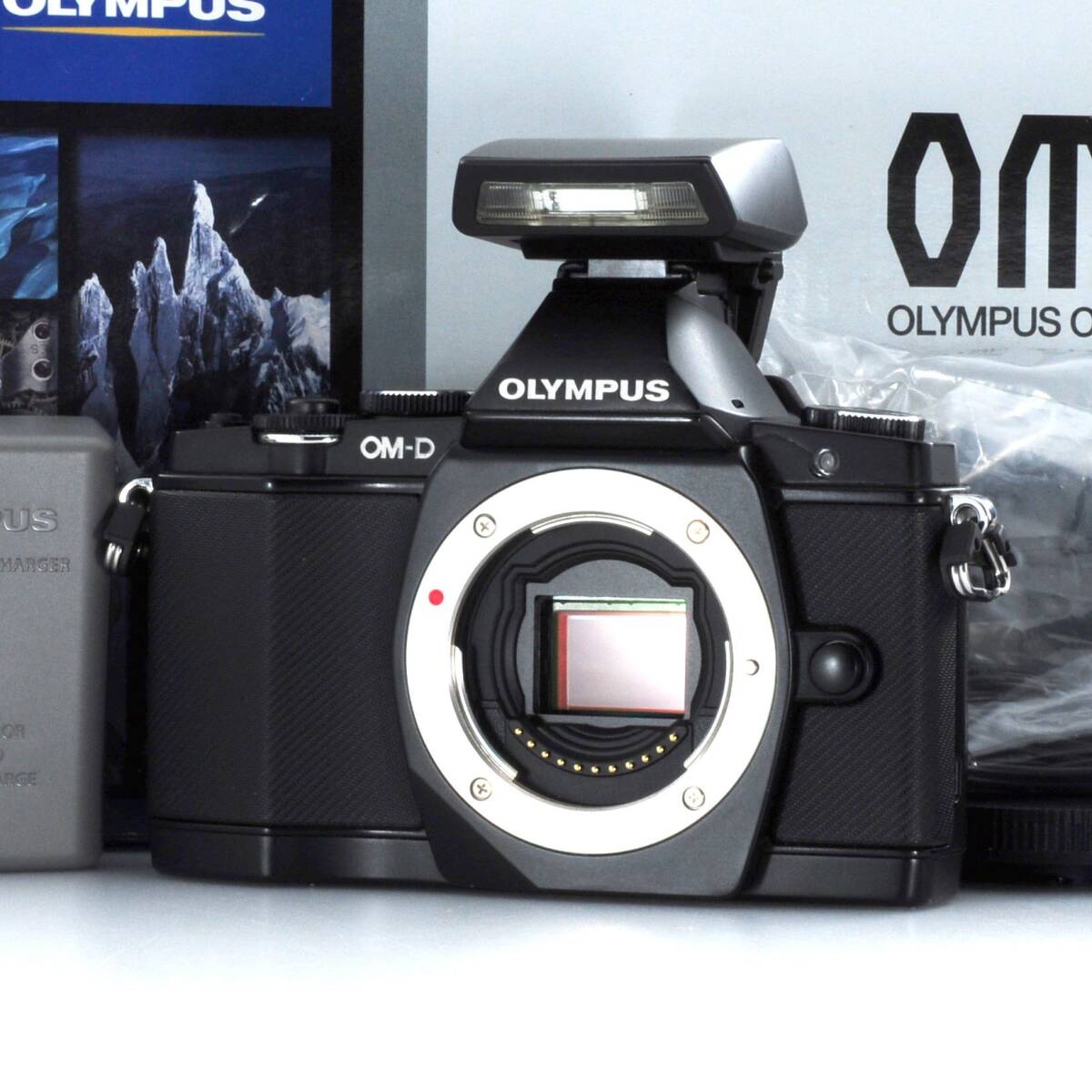 【オリンパス】OLYMPUS OM-D E-M5 ミラーレス デジタルカメラ #W332A
