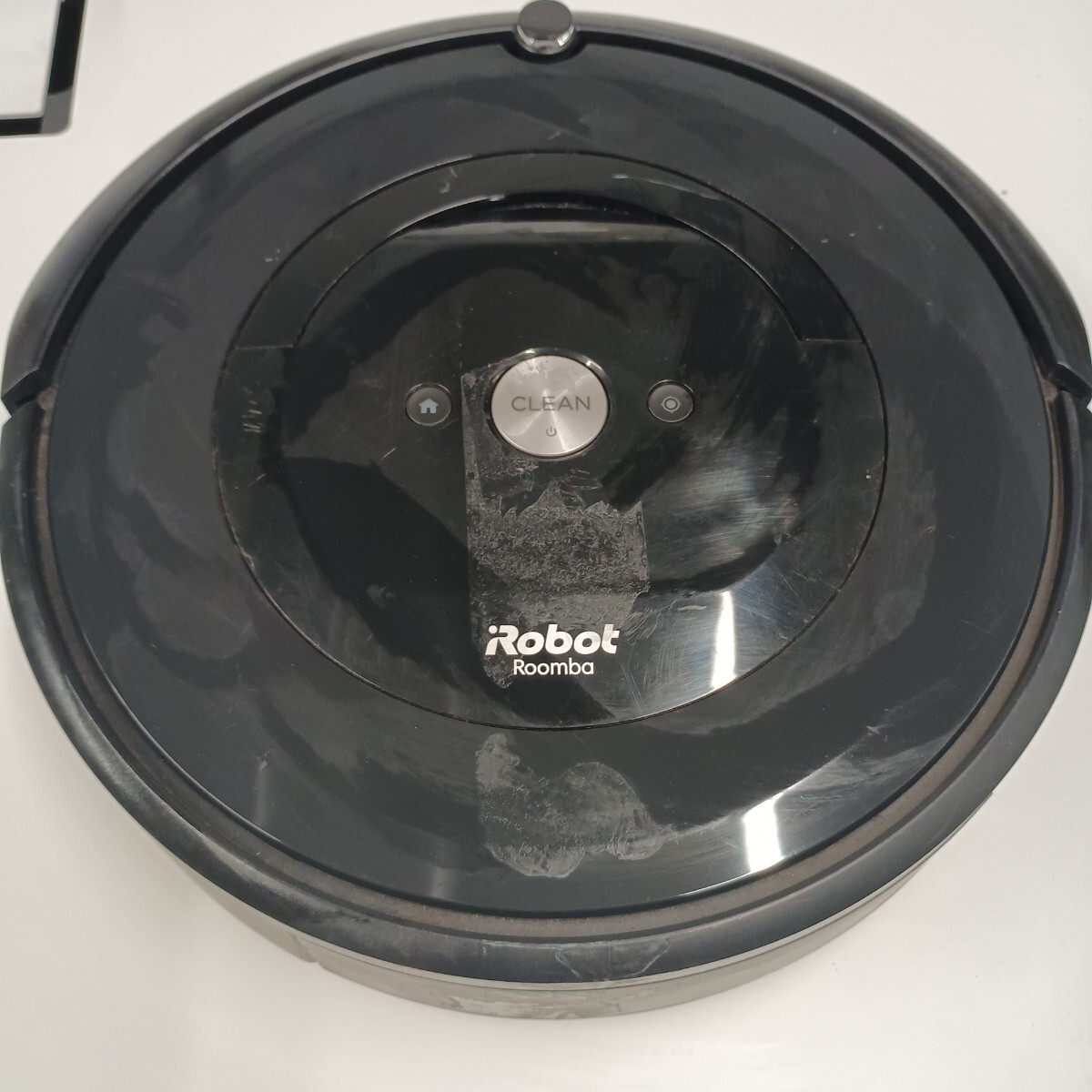 8057 【動作確認済】 ルンバ e5 iRobot Roomba ロボット掃除機 アイロボット 掃除機 IROBOT 簡易清掃済み