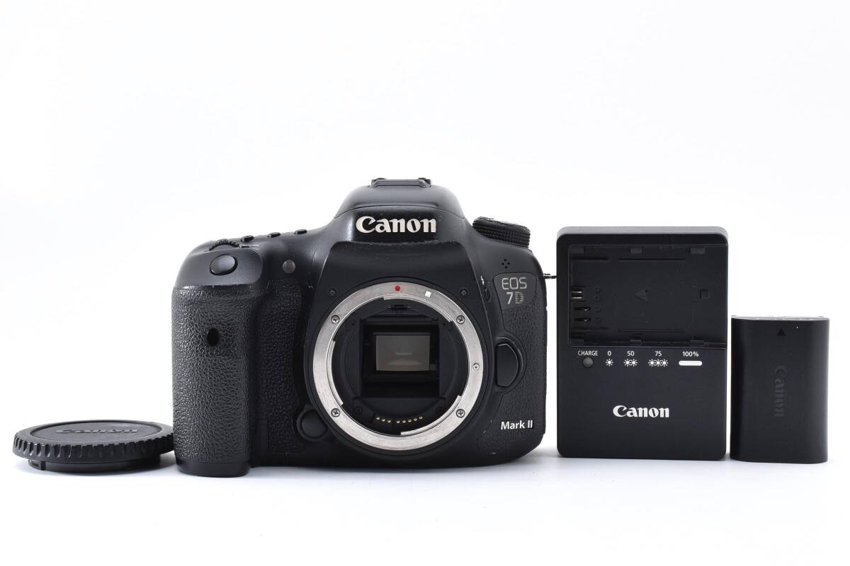 ★良品★ CANON EOS 7D MARK II ボディ キヤノン デジタル一眼カメラ#3601
