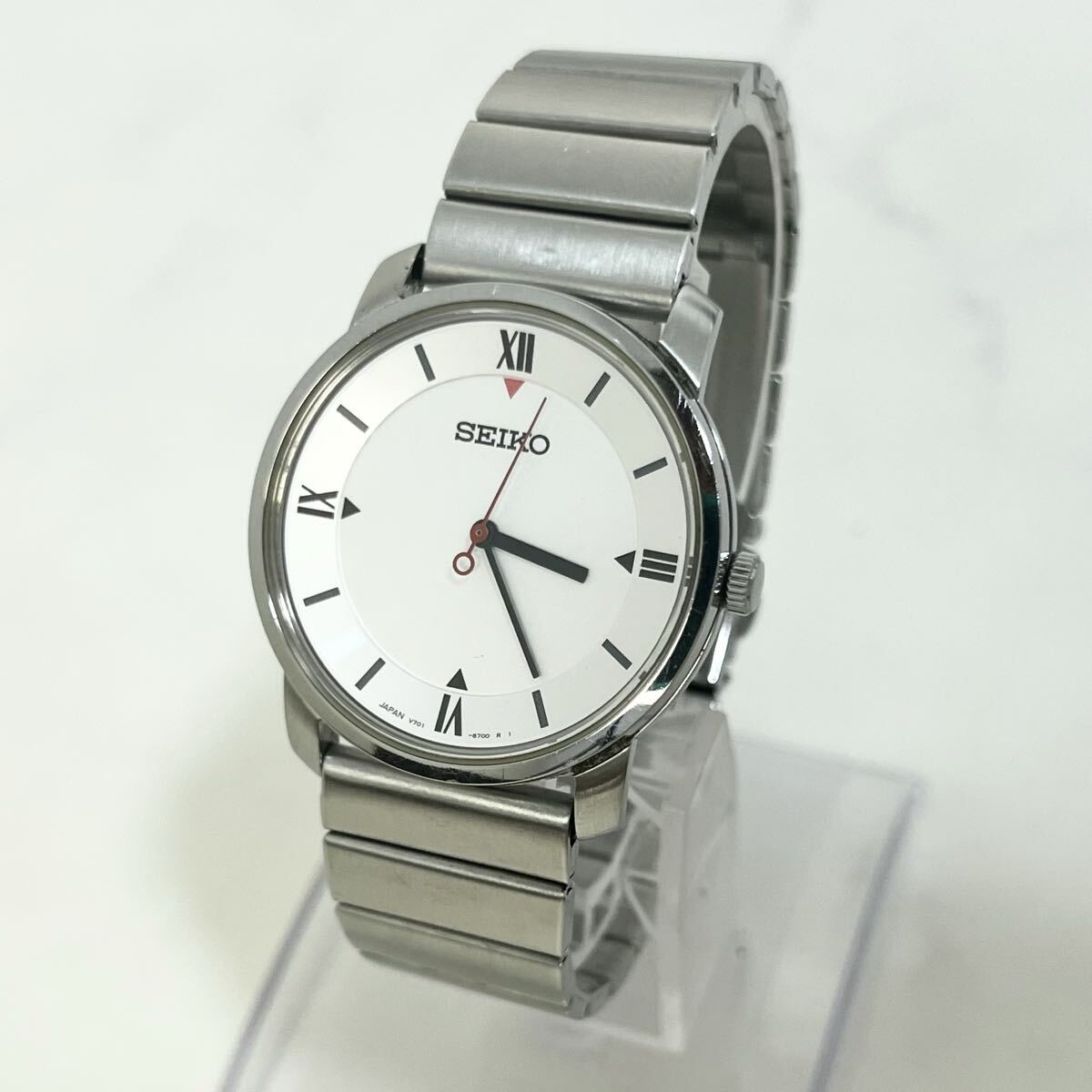 【実働】 SEIKO V701-7170 セイコー ホワイト文字盤 赤秒針 アナログ クオーツ 3針 シルバー メンズ 腕時計 ウォッチ 稼動品