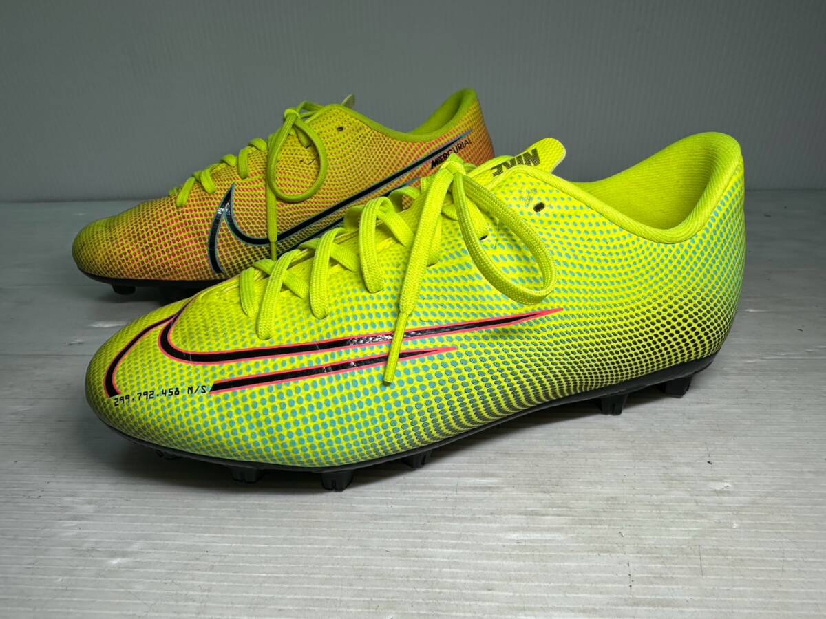 8-16　NIKE　MERCURIAL　サッカースパイク　（22.0㎝）
