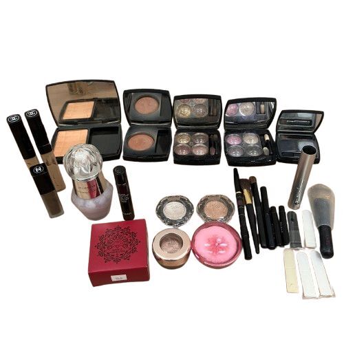 ★【化粧品おまとめ】CHANEL シャネル JILL STUART ジルスチュアート アイシャドウ メイクブラシ 下地 ★