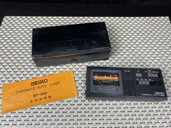 ta★セイコー SEIKO クロマチック 全音階 オートチューナー ST-392 ケース/取説付き 電池配線が断線 中古 現状品★