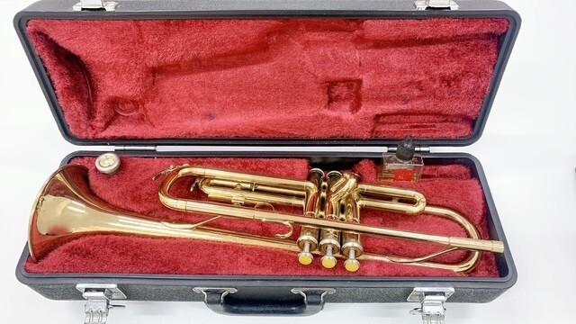 YAMAHA ヤマハ トランペット YTR-2321 吹奏楽 管楽器 使用品 コレクション 長期自宅保管品　ジャンク