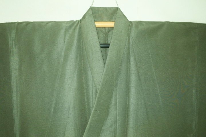 拾11846RM シルク化繊・夏紬上布調 男着物単衣 裄74丈145К鉄灰緑・抹茶色の無地 新品 茶人好み 弓道用にも 薄手