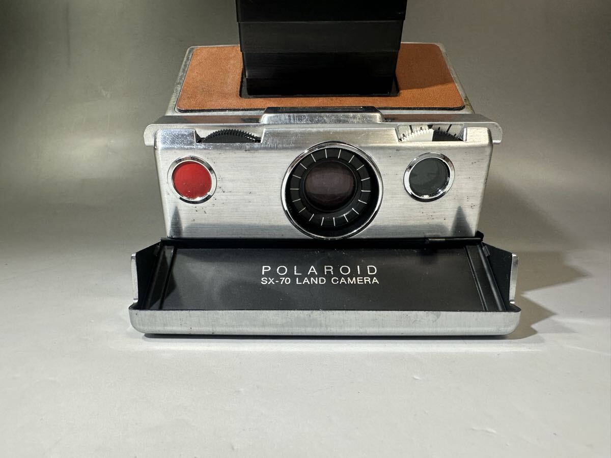 POLAROID SX-70 LAND CAMERA
