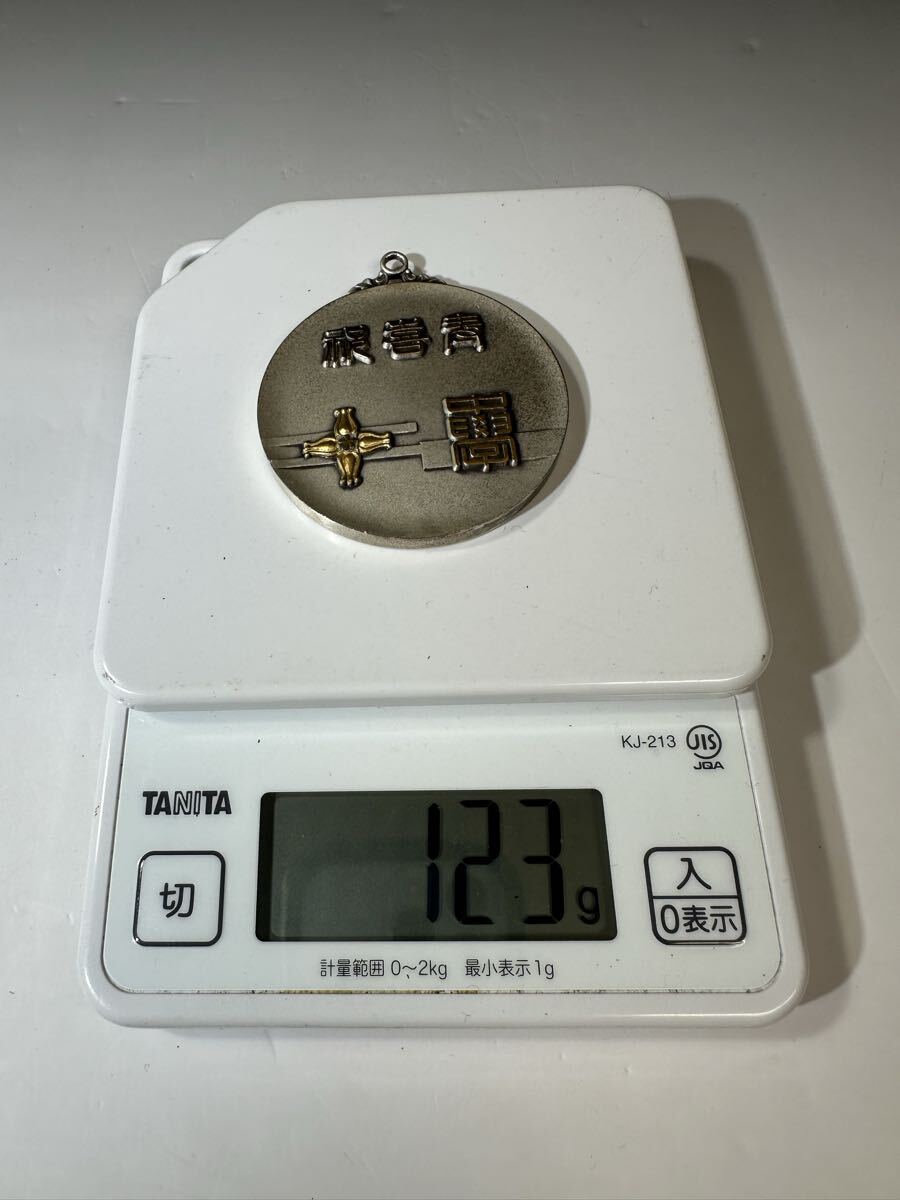 純銀　メダル　重さ123g 