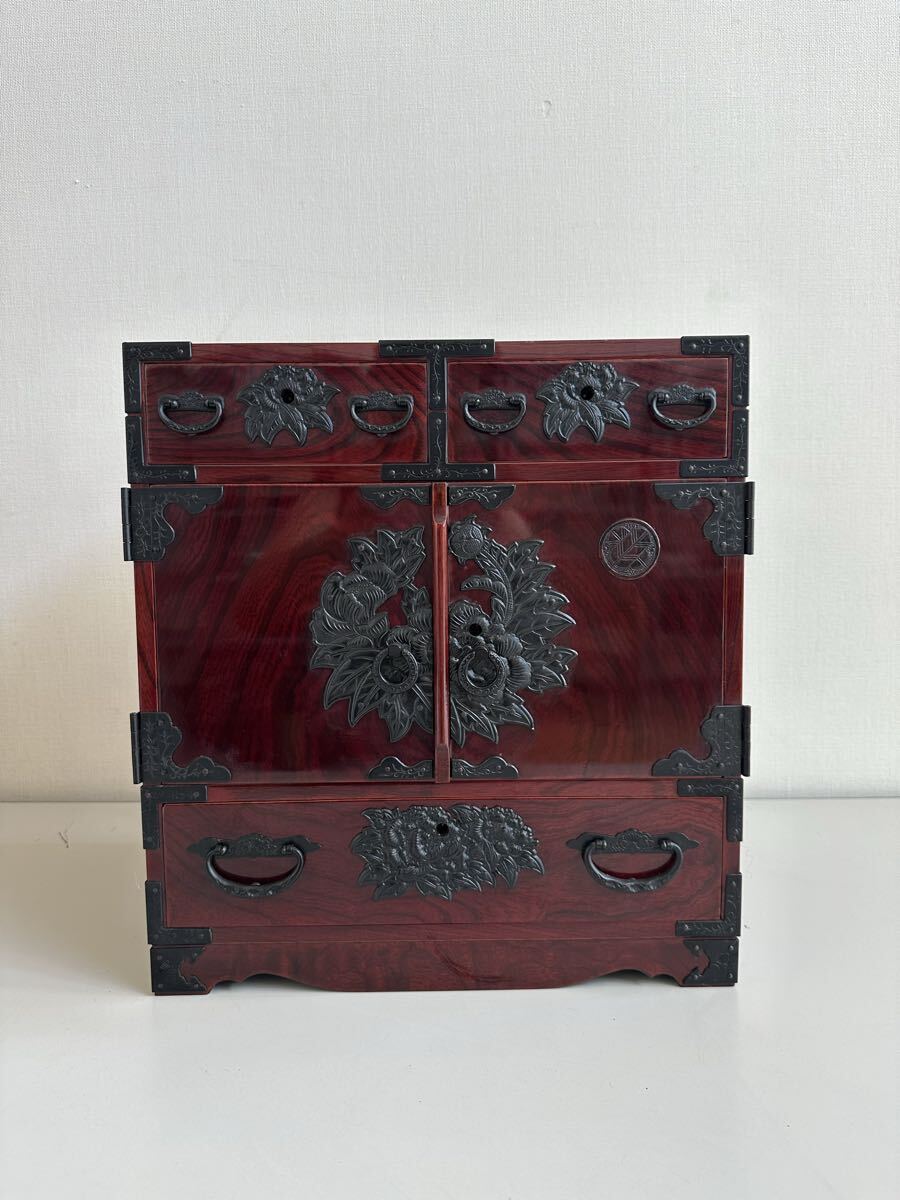 美品　門間箪笥店　仙台箪笥　小箪笥　木地呂塗　卓上収納　牡丹金具　赤塗り　鍵,説明書有り　