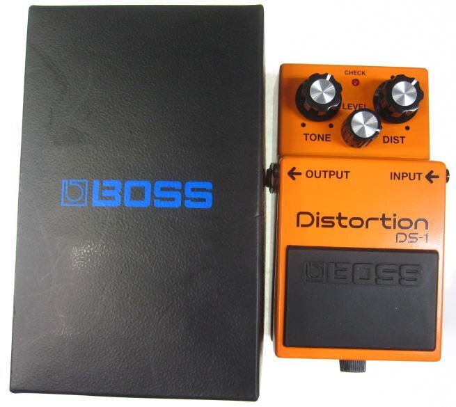 中古　BOSSコンパクトエフェクターＤＳ－１