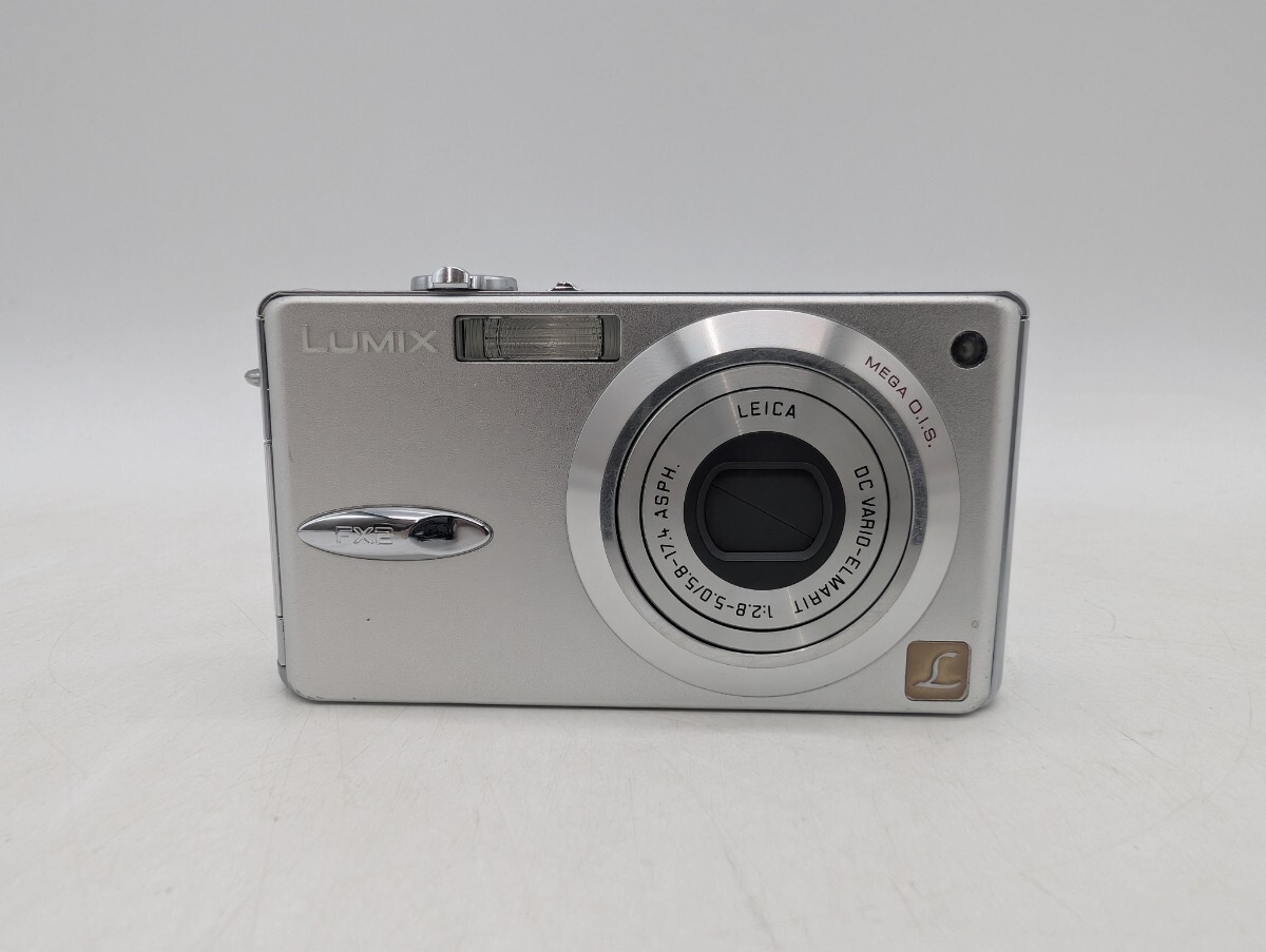 送料無料 Panasonic パナソニック LUMIX DMC-FX2 シルバー LEICA レンズ コンパクトデジタルカメラ デジカメ コンデジ SILVER 銀色