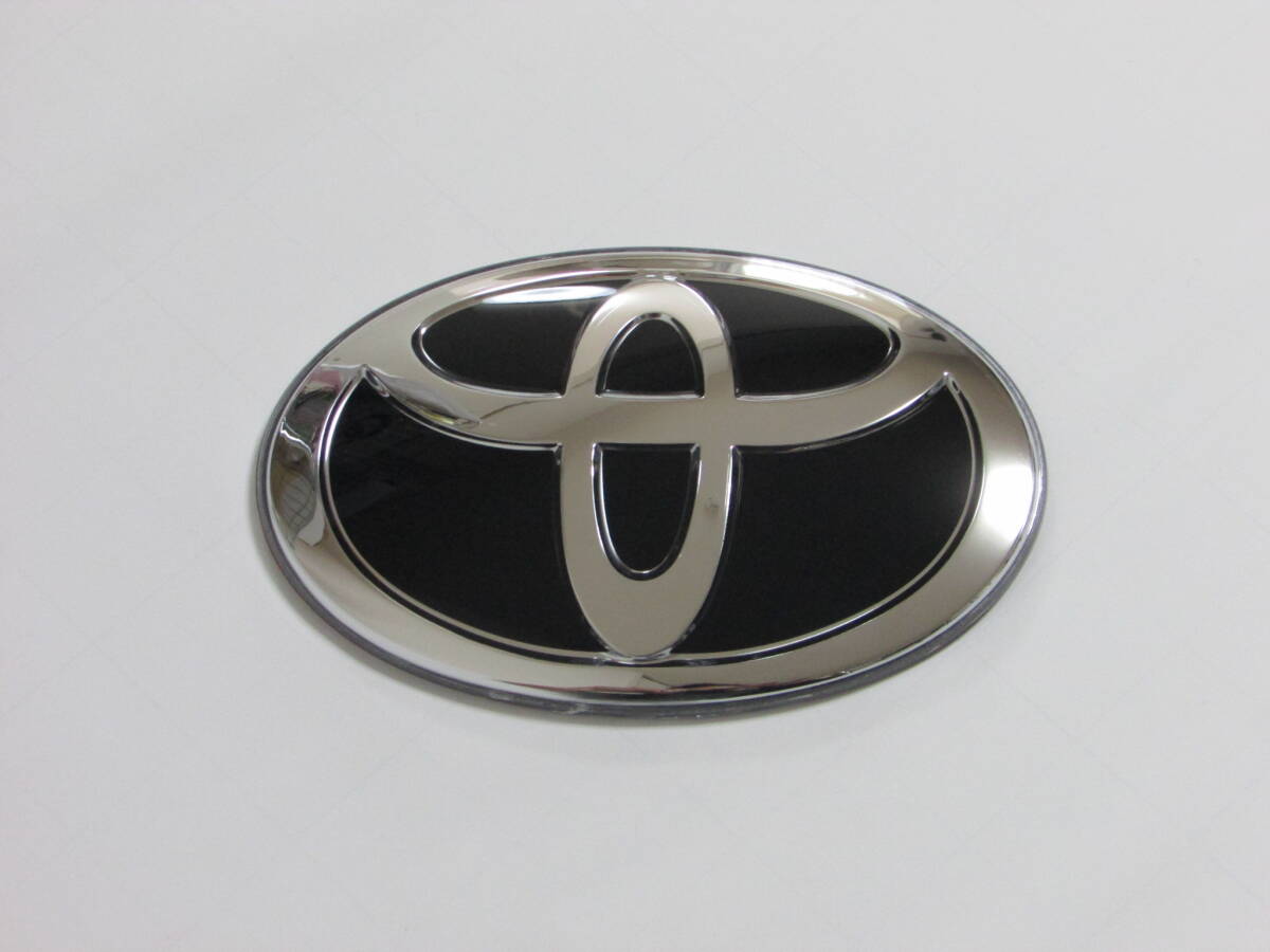 TOYOTA トヨタ エンブレム ブラック 鏡面 160mm×110mm