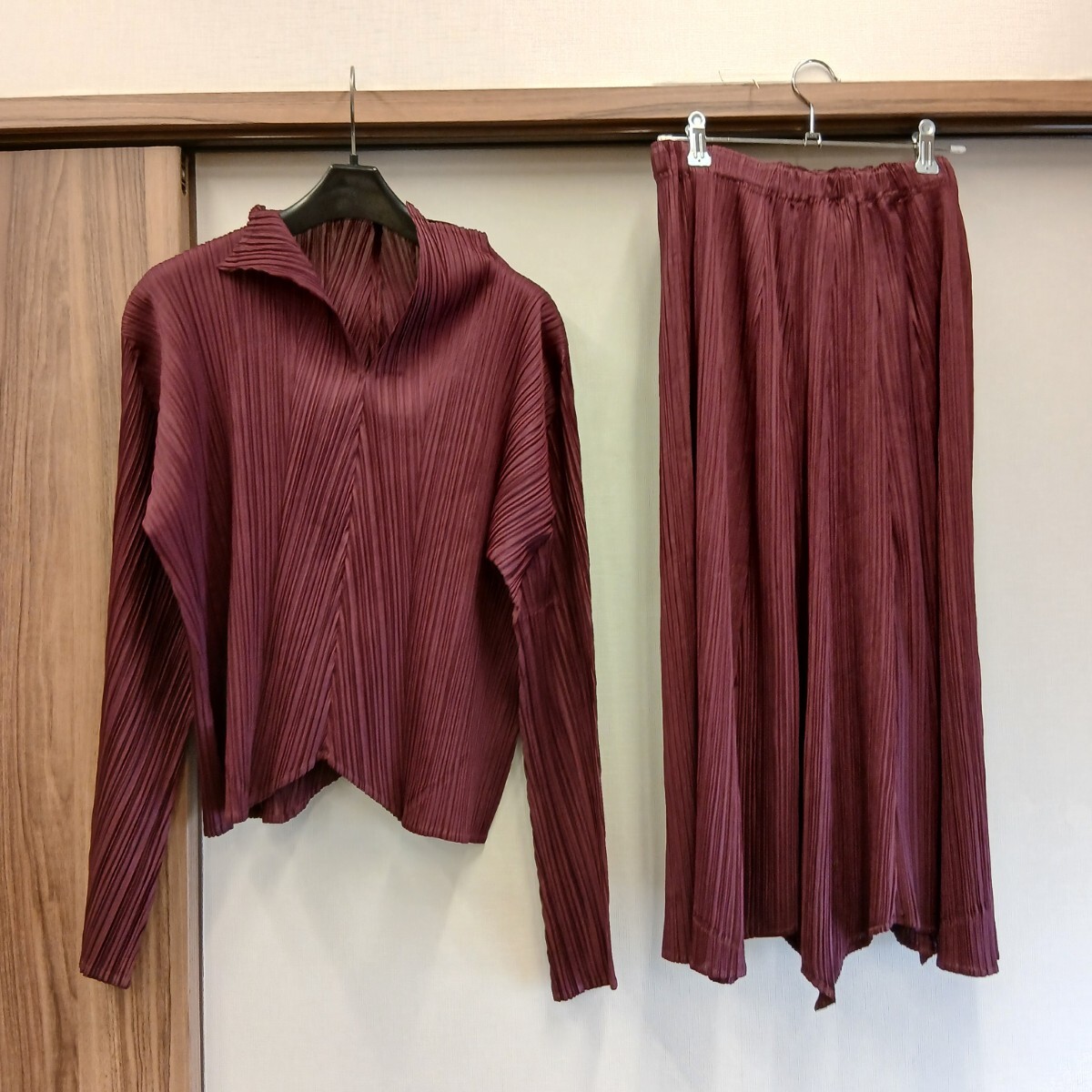【7-1】 PLEATS PLEASE プリーツプリーズ イッセイミヤケ セットアップ サイズ4 上下セット 長袖 カットソー スカート