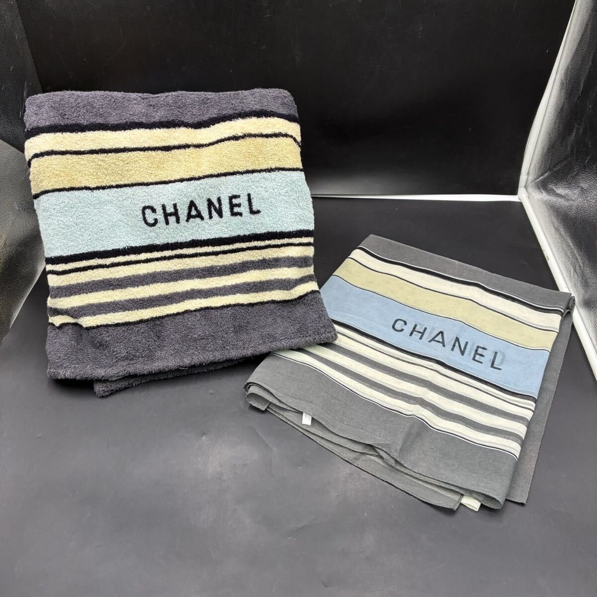 1円スタート CHANEL シャネル ロゴ入り バスタオル ストール スカーフ 2点まとめ N0826h