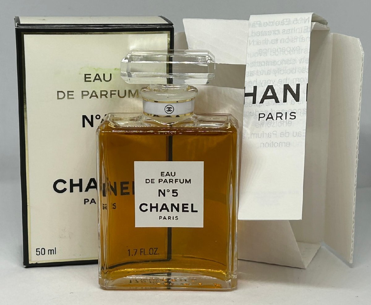 【加】高級で華やかな香り 未使用 満量 CHANEL No.5 香水 50ml EDP parfum パフューム シャネル オードパルファム 箱付き 花束【8472SS】H3