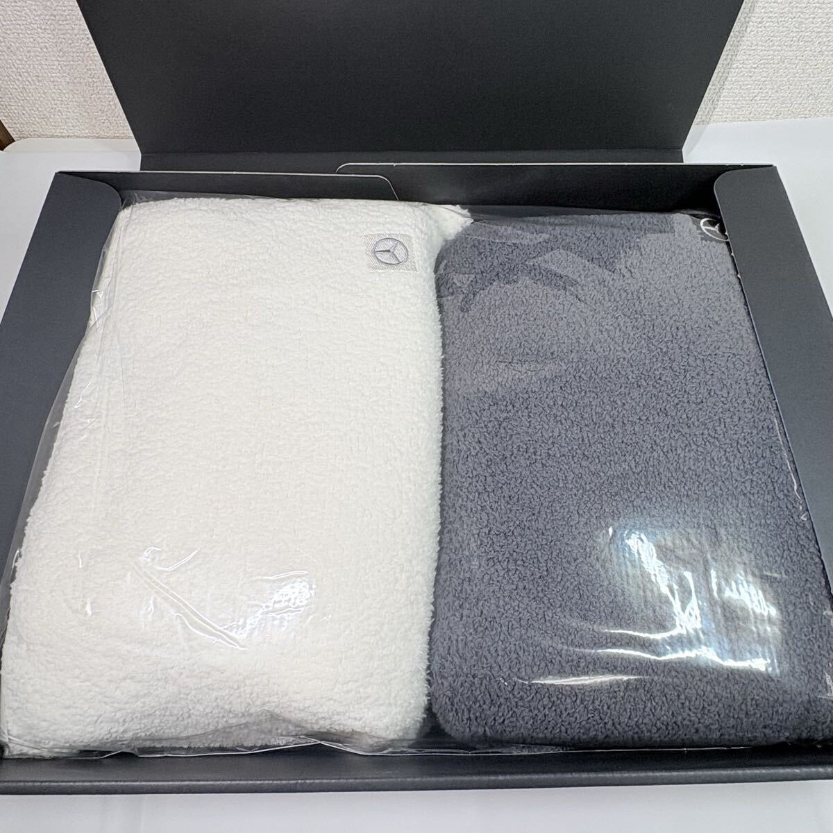 新品　kashwre×ベンツ　オリジナルペアブランケット　カシウェア　ギフト