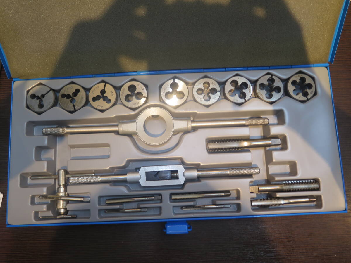 TRUSCO/トラスコ　メートルネジ用ハンドタップ、ダイスセット(並目)　THTD-CSET　