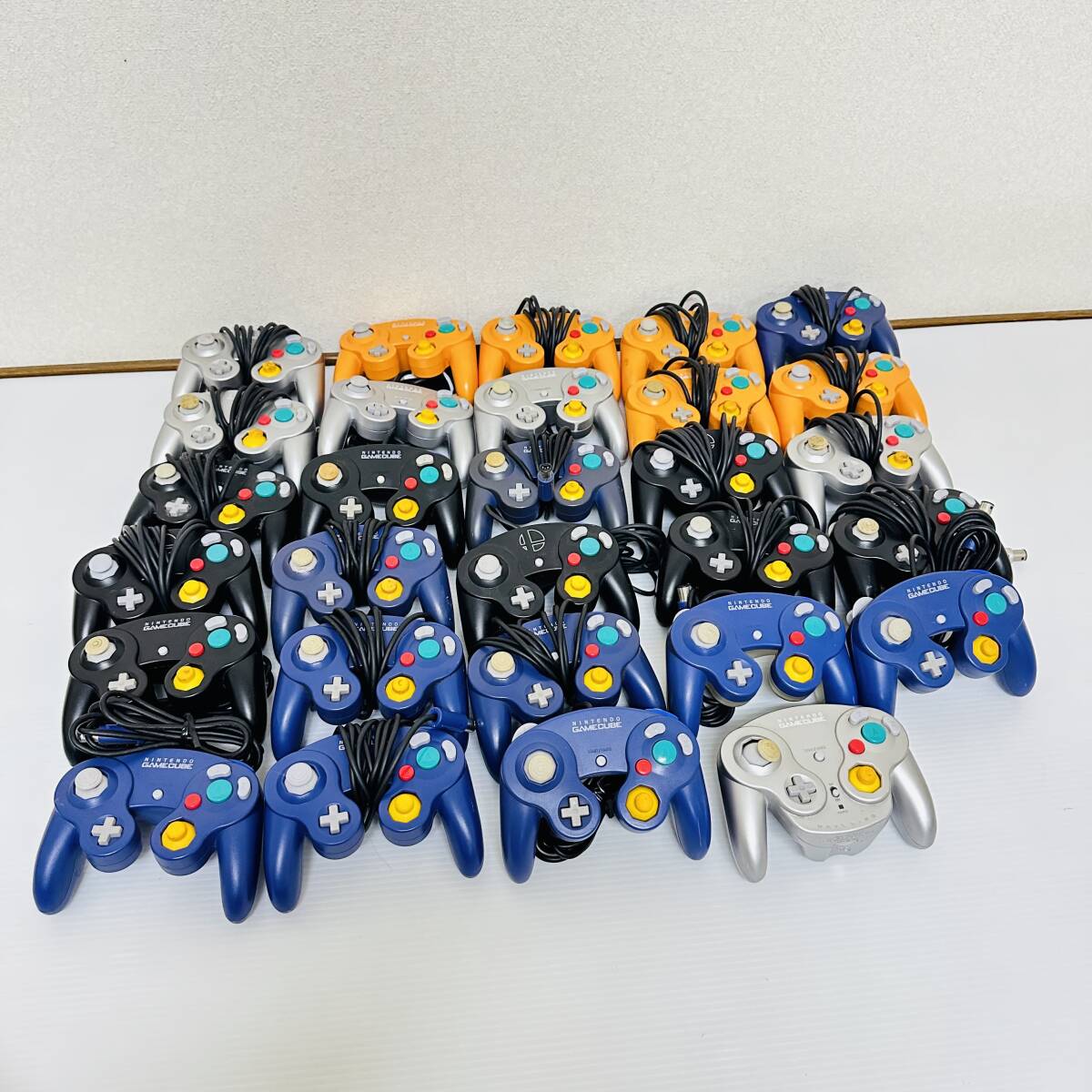 【動作未確認】ニンテンドー　ゲームキューブ　GAMECUBE　コントローラー　まとめ売り　任天堂　NINTENDO　ジャンク品　YF0171