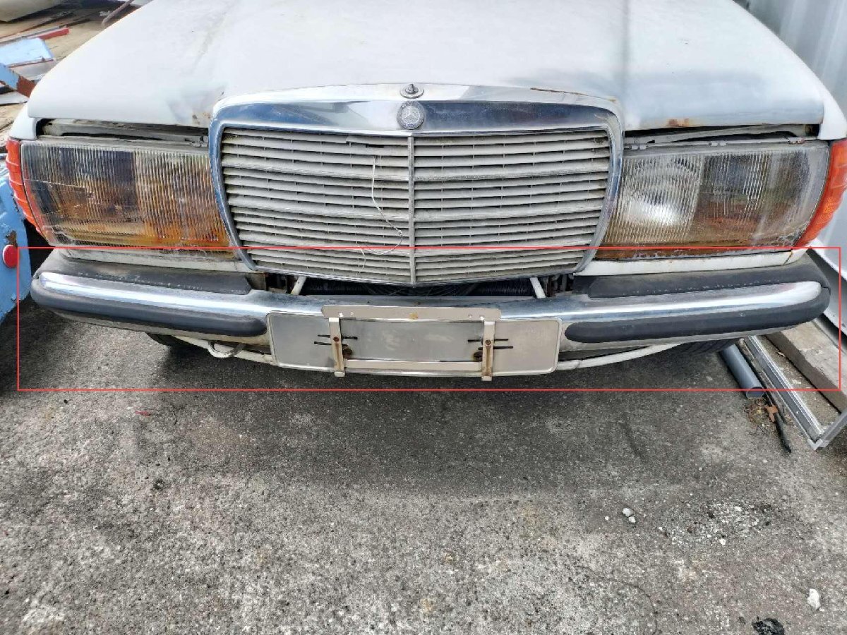 【希少】メルセデスベンツ 280E ミディアムクラス/Eクラス W123 昭和60年 E-123033 フロントバンパー 手渡し歓迎 西濃運輸営業所止め HM-45