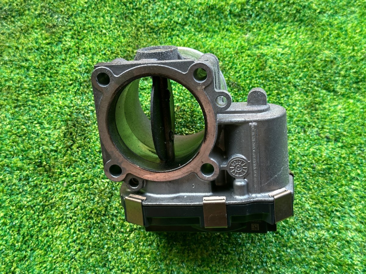 いすゞ　エルフ　AT　H26年　TQG-NPR85AN　スロットルボディ　RMA60-506A　HS-549