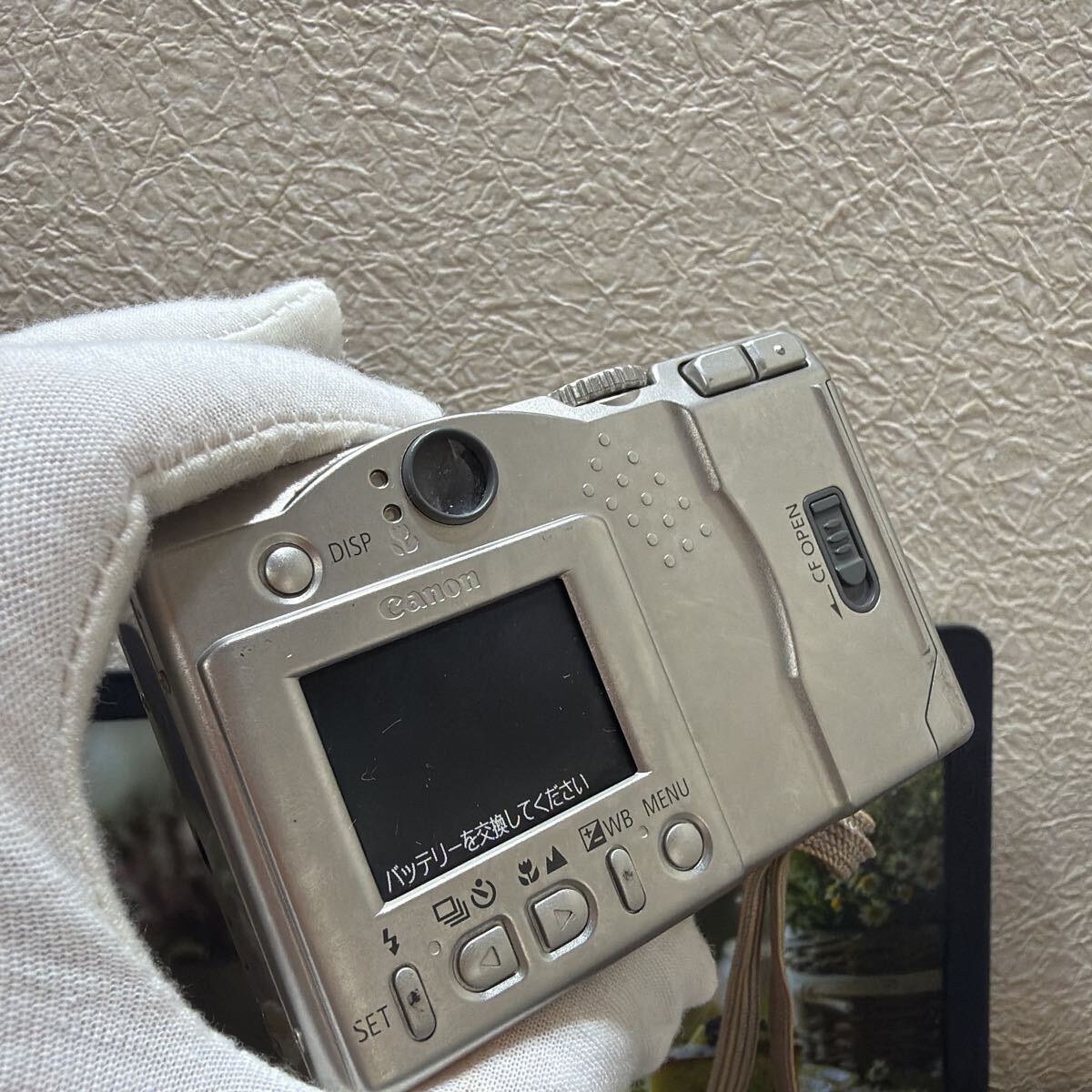 Canon キャノン デジタルカメラ　IXY300 バッテリー付き　未確認　現状品