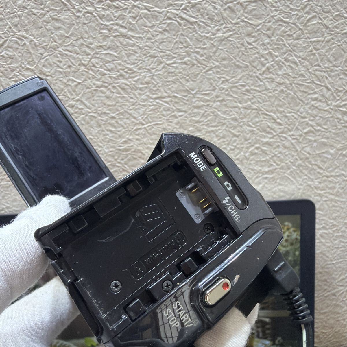 Sony HDR-XR350V ビデオカメラ　通電済み　現状品　ジャンク
