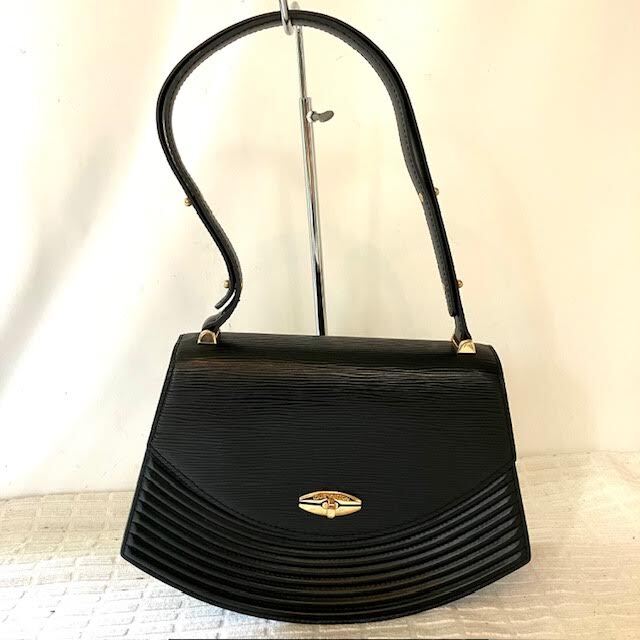 A14　LOUIS VUITTON　ルイヴィトン　ティルシット　エピ　ハンドバッグ　VI0945