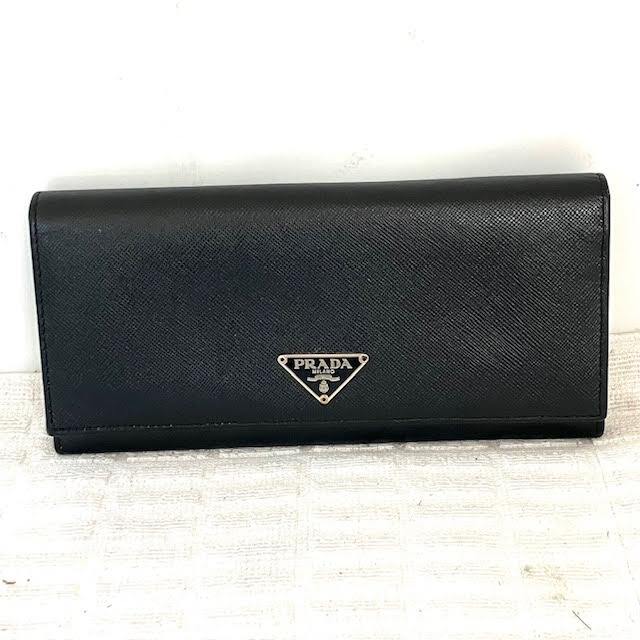 A8　PRADA　プラダ　サフィアーノレザーフラップ　二つ折り長財布