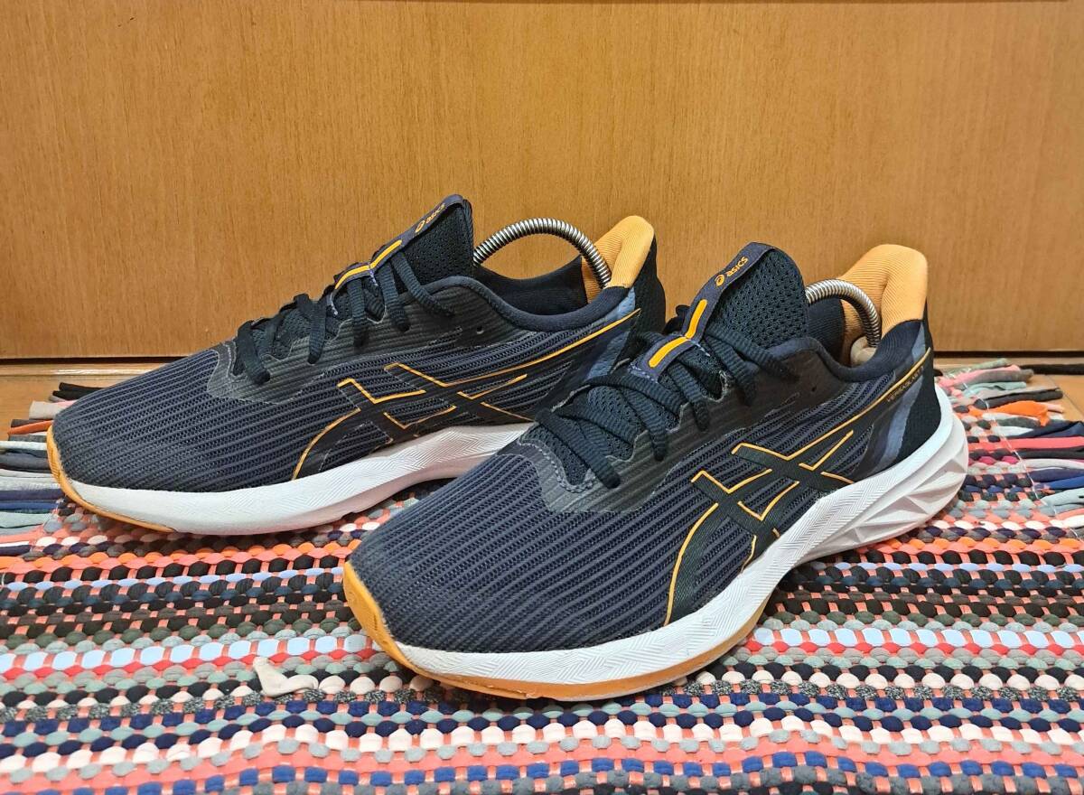 ☆　人気　asics／アシックス　『VERSABLAST 3』 ランニングシューズ　☆