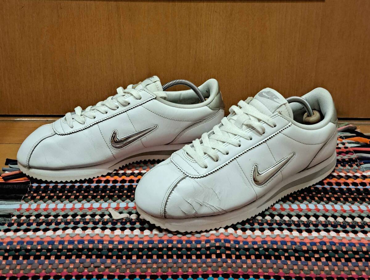☆　人気　NIKE　『CORTEZ BASIC JEWEL 』 コルテッツ　訳アリ　☆