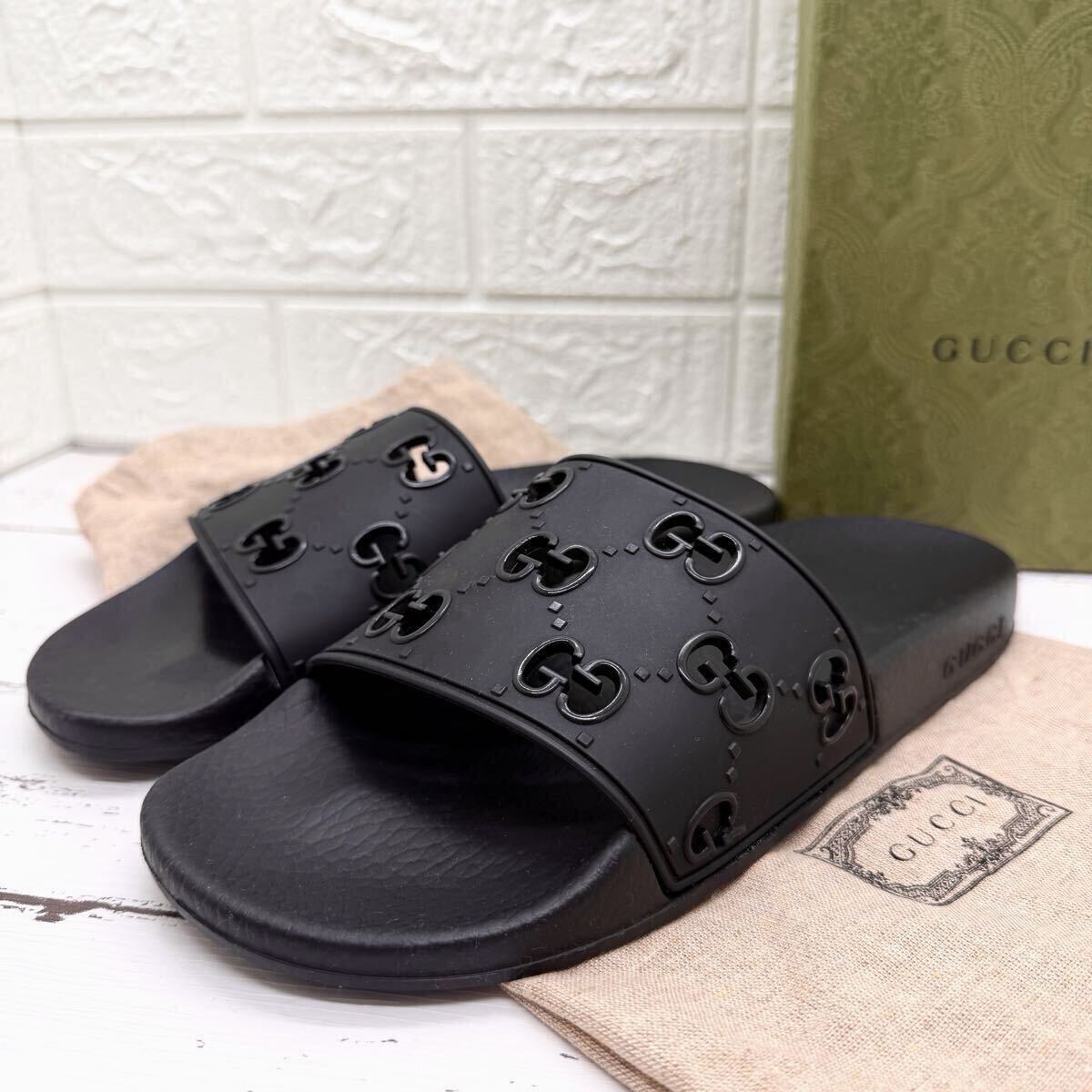 新品 未使用 GUCCI グッチ サンダル シマ GG インターロッキング シャワーサンダル スライドサンダル ビーチ ラバー ゴム メンズ 26cm
