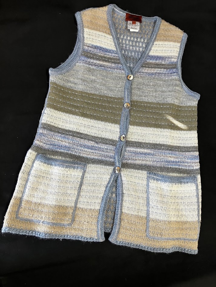 MISSONI イタリア製 Sメンズニットベスト ウール７８％モヘア１２％レーヨン１０％ ブルー系オレンジタグ メンズ ミッソーニ★239７管理