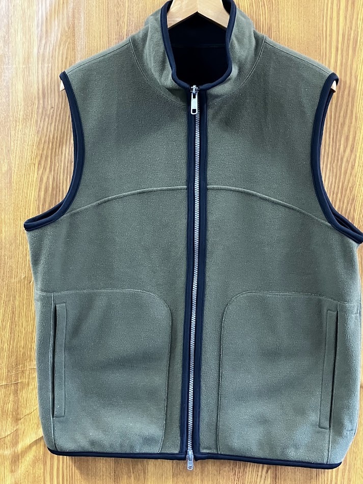◆Eddie Bauer エディーバウアー 中厚 フリースベスト◆Lサイズ相当　メンズ　カーキ　ブラック　２WAY WZIP ★2496管理