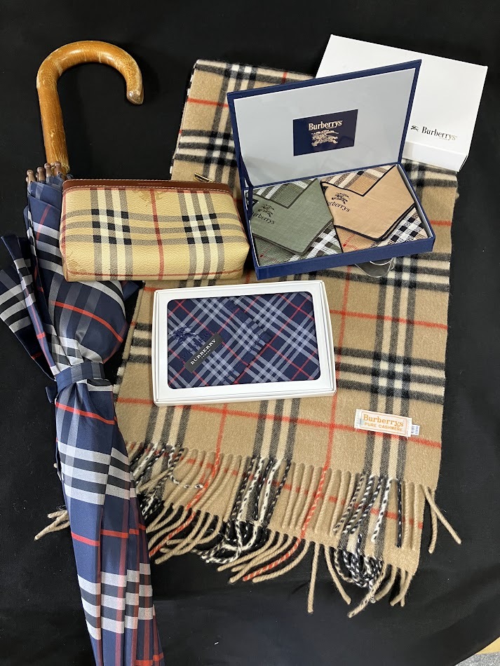 BURBERRYまとめ色々6個各種【カシミヤマフラー・ポーチ・ハンカチ・傘】豪華　BURBERRY LONDON ,BURBERRYS 未使用有★BURBERRY6
