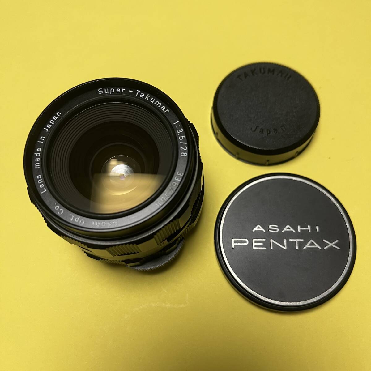 送料安 「美品 付属有 M42 Super-Takumar 28mm F3.5 純正CAP前後共付属」 タクマー / タクマー オールドレンズ 