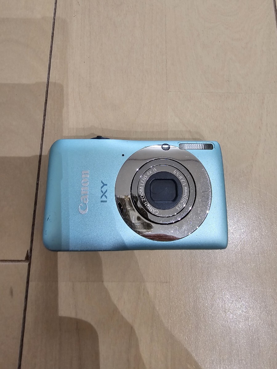 中古　Canon IXY 200F コンパクトデジタルカメラ