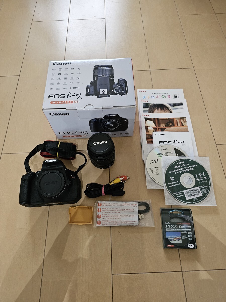 ジャンク 　Canon EOS Kiss X5 レンズキット 一眼レフ カメラ 