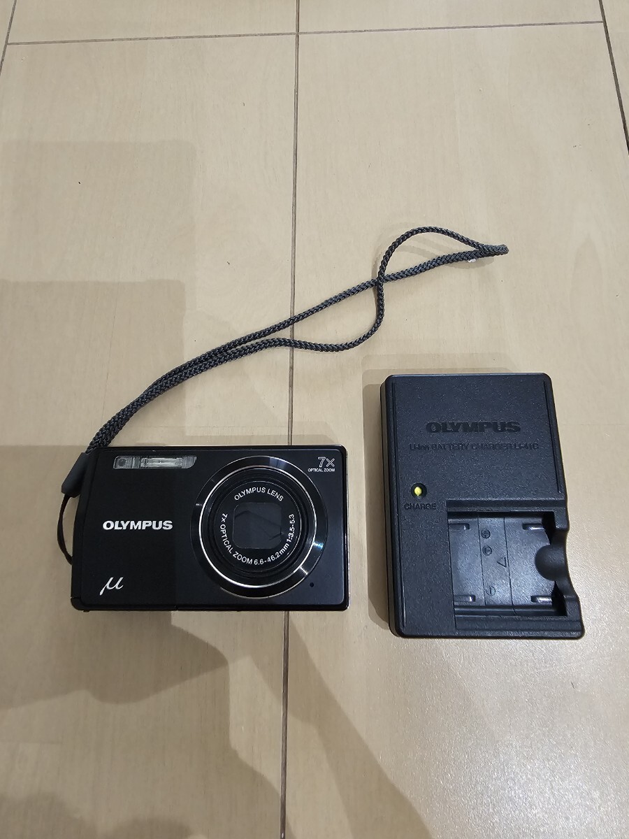 美品　OLYMPUS u7000 コンパクトデジタルカメラ