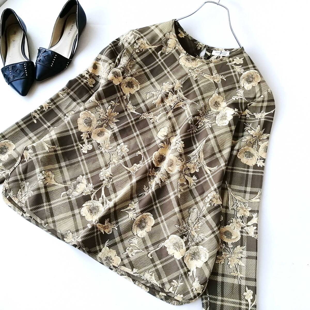 JANE MORE ㈱オンワード樫山 レディース♪長袖カットソー チェック柄×花柄 11号 260807nf【4点同梱で送料無料】