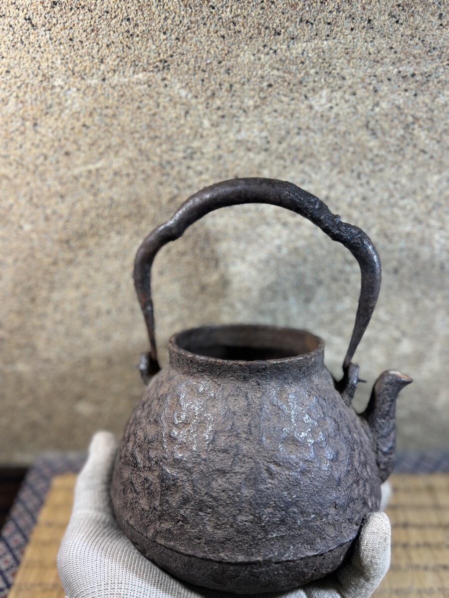 小振り 龍文堂 安之介 縦銘 江戸時代 鉄瓶 煎茶道具 岩肌
