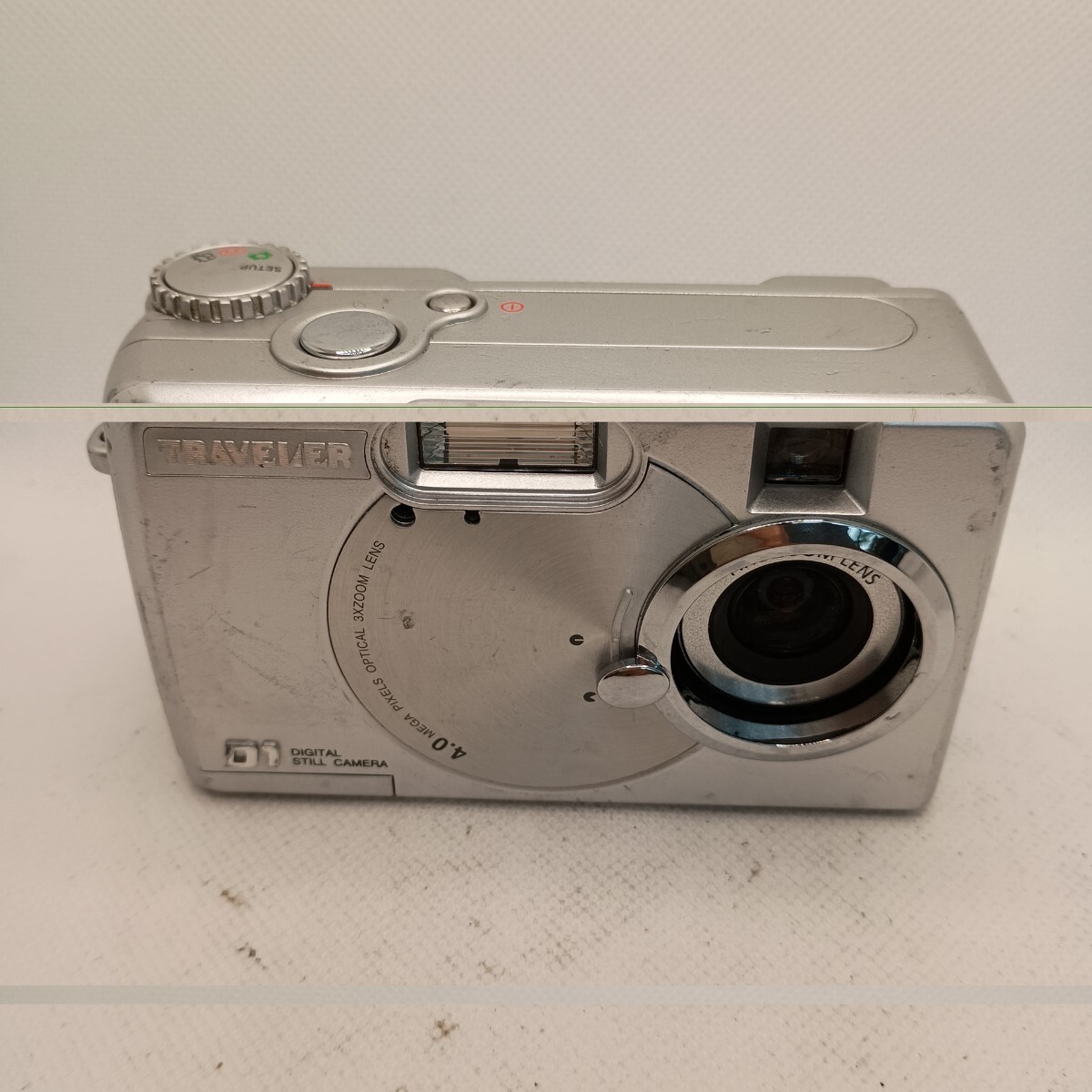 3857 【動作確認済】1円スタート TRAVELER D1 コンパクトデジタルカメラ シルバー