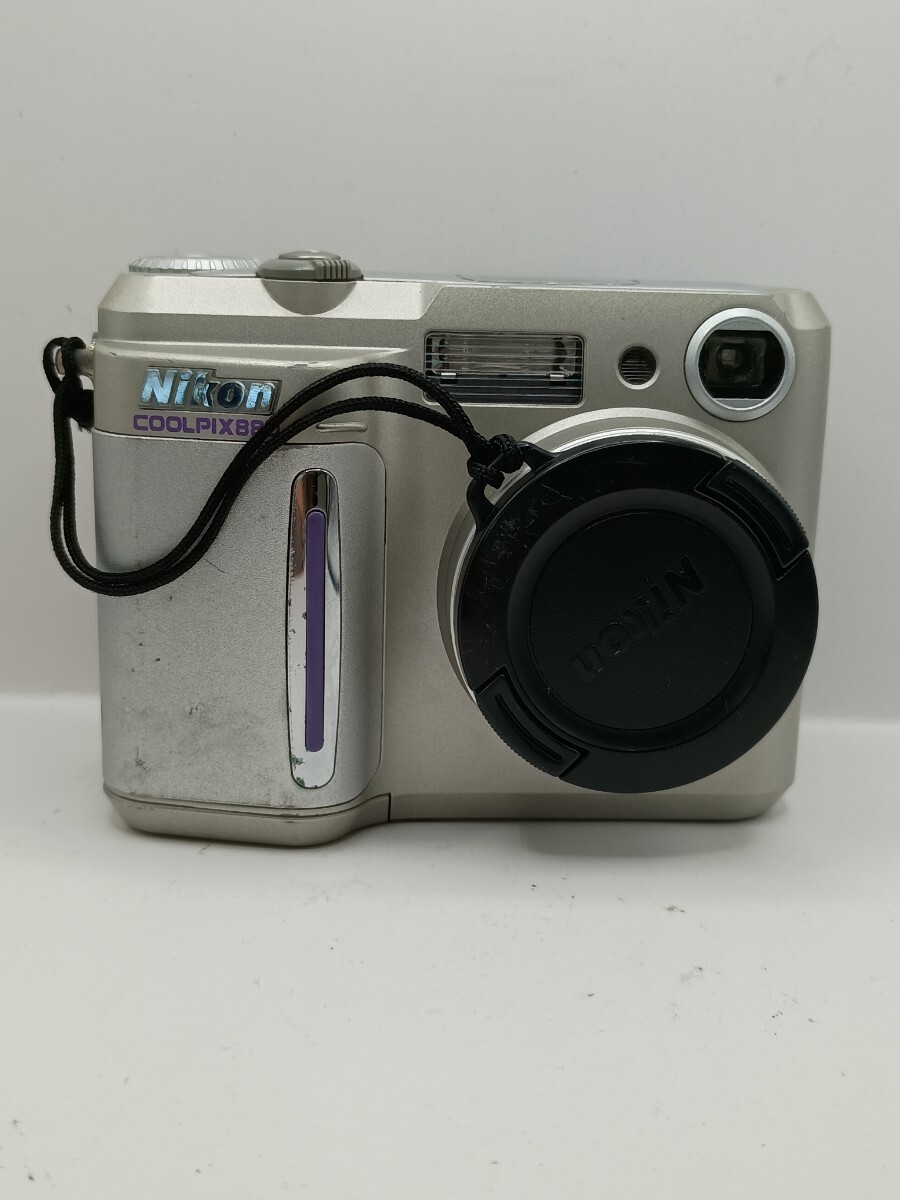 7922 【通電・動作未確認】1円スタート Nikon COOLPIX880 シルバー コンパクトデジタルカメラ