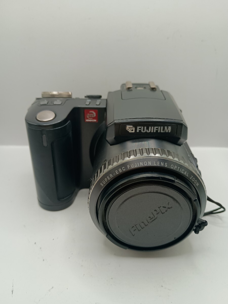7949 【通電・動作未確認】1円スタート FUJIFILM FinePix 6900Z ブラック デジタルカメラ