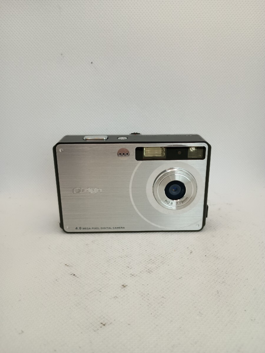 7928【動作確認済み・ズーム不良】1円スタートDzign DZ438 コンパクトデジタルカメラ デジカメ シルバー